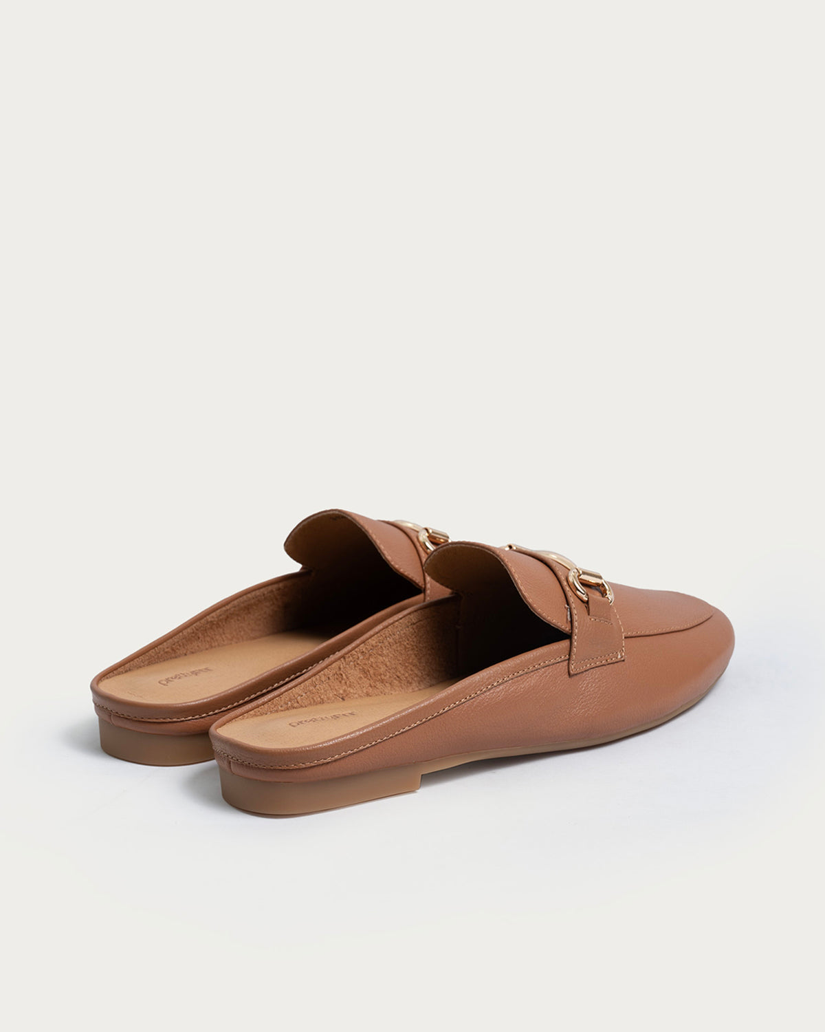 #color_brown