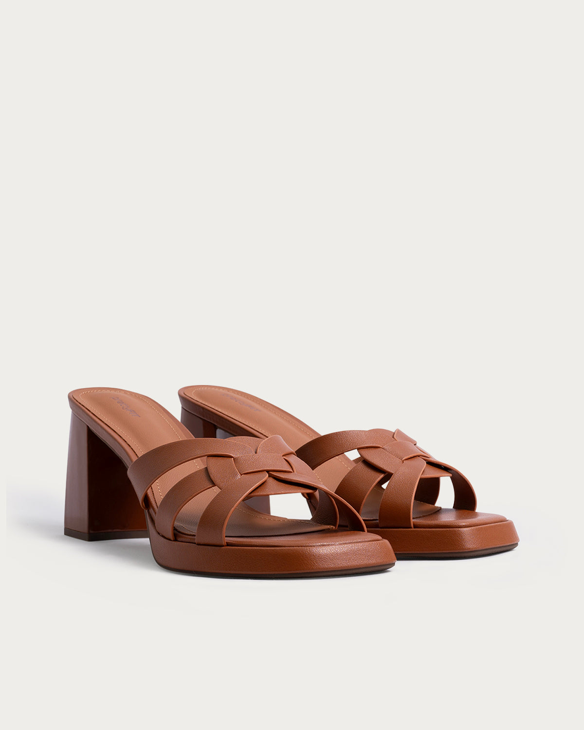 Yuna Sandals