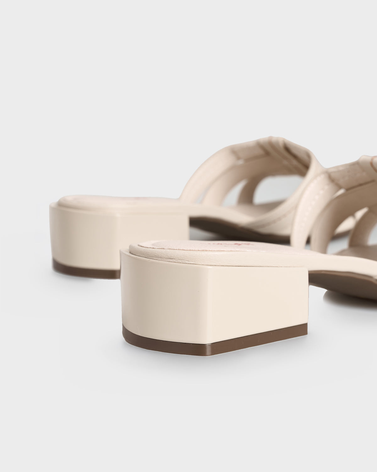 #color_beige